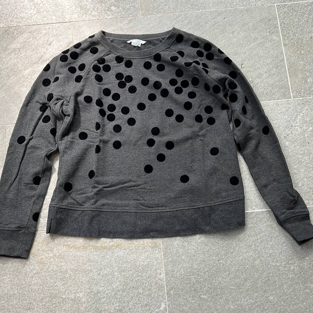 Size medium cotton sweatshirt